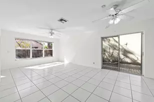 10320 NW 10th Ct, Plantation, FL 33322 - Photo 15