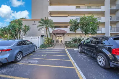 3910 Inverrary Boulevard #308-b, Lauderhill, FL 33319 - Photo 9