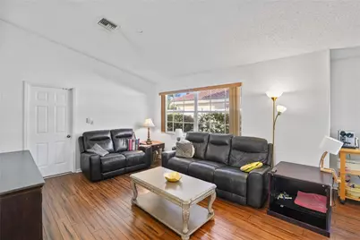 955 NW 202nd Avenue, Pembroke Pines, FL 33029 - Photo 37