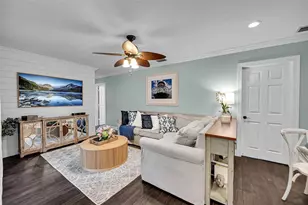 4221 NE 26th Ave, Pompano Beach, FL 33064 - Photo 17