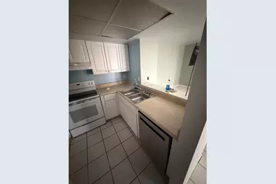 1531 SE Royal Green Circle #107, Port Saint Lucie, FL 34952 - Photo 15