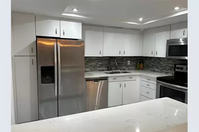 1333 E Hallandale Beach Boulevard, Hallandale Beach, FL 33009 - Photo 1