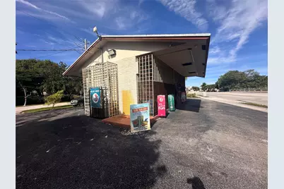 1790 N Andrews Square, Fort Lauderdale, FL 33311 - Photo 7