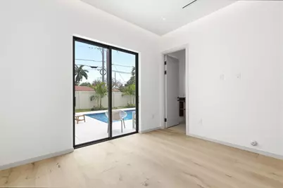 2400 NE 26th Avenue, Fort Lauderdale, FL 33305 - Photo 25