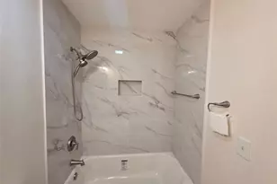 309 NE 169th St, North Miami Beach, FL 33162 - Photo 15