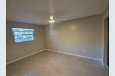 309 NE 169th Street, North Miami Beach, FL 33162 - Photo 9