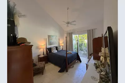 32 Monterey Pointe Drive #32, Palm Beach Gardens, FL 33418 - Photo 9