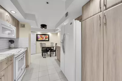 111 N Pompano Beach Boulevard #PH3, Pompano Beach, FL 33062 - Photo 17
