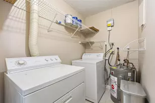 1034 NW 85th Terrace, Fort Lauderdale, FL 33322 - Photo 7