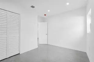 11406 NW 17th Ave, Miami, FL 33167 - Photo 17