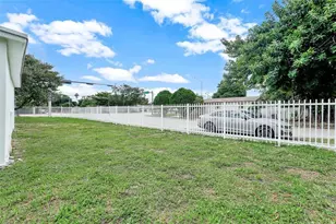 11406 NW 17th Ave, Miami, FL 33167 - Photo 47