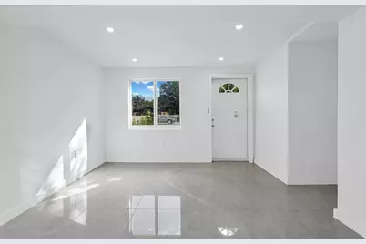 11406 NW 17th Avenue, Miami, FL 33167 - Photo 13