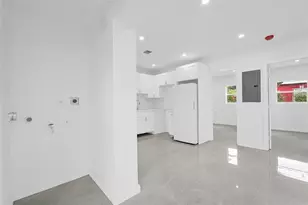 11406 NW 17th Ave, Miami, FL 33167 - Photo 9