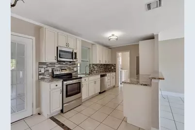 2375 16th Avenue, Vero Beach, FL 32962 - Photo 11