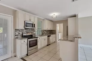 2375 16th Ave SW, Vero Beach, FL 32962 - Photo 11