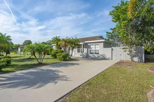 2375 16th Ave SW, Vero Beach, FL 32962 - Photo 3