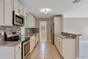 2375 16th Ave SW, Vero Beach, FL 32962 - Photo 9