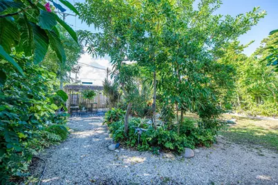 171 SE 6th Avenue, Deerfield Beach, FL 33441 - Photo 33