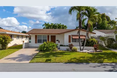 5710 NW 68th Terrace, Tamarac, FL 33321 - Photo 3