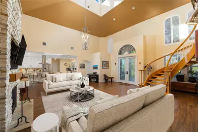 10610 Ave Of The Pga, Palm Beach Gardens, FL 33418 - Photo 13