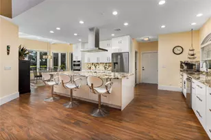 10610 Ave of the PGA, Palm Beach Gardens, FL 33418 - Photo 11