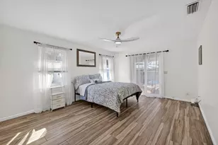 341 11th Ave, Vero Beach, FL 32962 - Photo 13