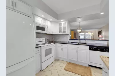 3005 Portofino Isle #G4, Coconut Creek, FL 33066 - Photo 13