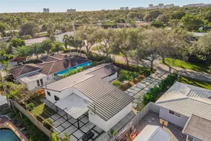 1951 NE 28th Ct, Lighthouse Point, FL 33064 - Photo 25