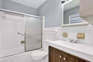 1410 NW 2nd Ave, Fort Lauderdale, FL 33311 - Photo 11