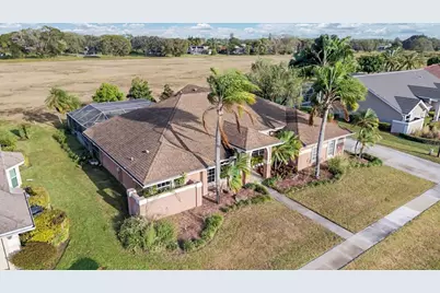 1656 Grantham Drive, Wellington, FL 33414 - Photo 9