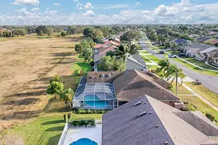 1656 Grantham Dr, Wellington, FL 33414 - Photo 7