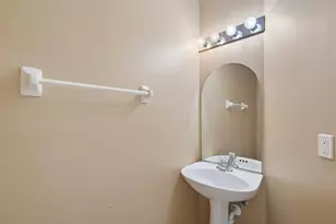 8108 Prestige Commons Dr, Tamarac, FL 33321 - Photo 9