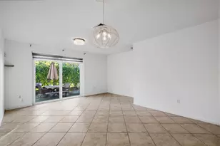 8108 Prestige Commons Dr, Tamarac, FL 33321 - Photo 11