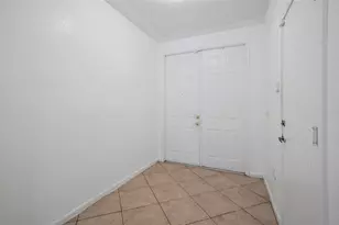 8108 Prestige Commons Dr, Tamarac, FL 33321 - Photo 3