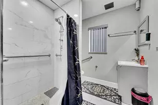 3497 NW 191st St, Miami Gardens, FL 33056 - Photo 19