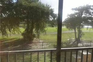 8000 Fairview Dr, Tamarac, FL 33321 - Photo 9