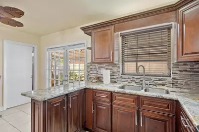 6324 Fillmore Street, Hollywood, FL 33024 - Photo 11
