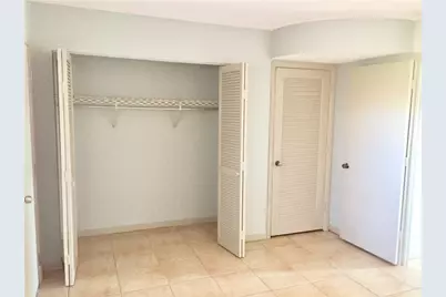 680 Tennis Club Drive #307, Fort Lauderdale, FL 33311 - Photo 9