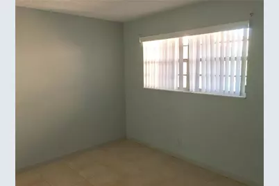 680 Tennis Club Drive #307, Fort Lauderdale, FL 33311 - Photo 11