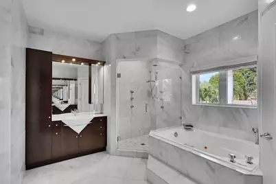 35 Fort Royal Island, Fort Lauderdale, FL 33308 - Photo 25