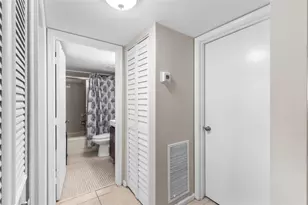 480 NW 76th Ave, Margate, FL 33063 - Photo 7