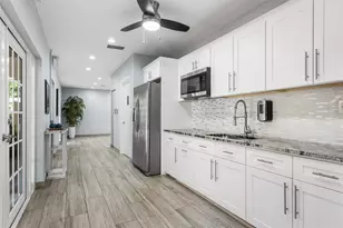 535 Oaks Dr, Pompano Beach, FL 33069 - Photo 29