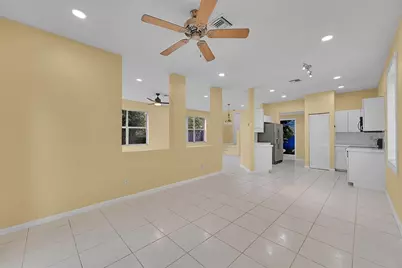 160 NW 97th Terrace, Coral Springs, FL 33071 - Photo 9