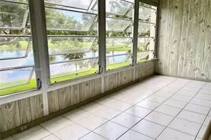 2042 Newcastle C, Boca Raton, FL 33434 - Photo 3