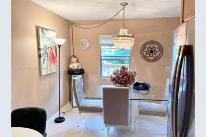 2042 Newcastle C #2042, Boca Raton, FL 33434 - Photo 11