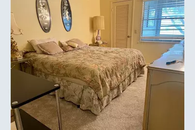 2042 Newcastle C #2042, Boca Raton, FL 33434 - Photo 7