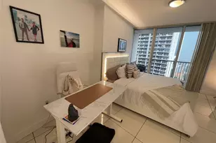 1750 N Bayshore Dr, Miami, FL 33132 - Photo 13