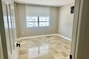 2750 NE 183rd St, Aventura, FL 33160 - Photo 5