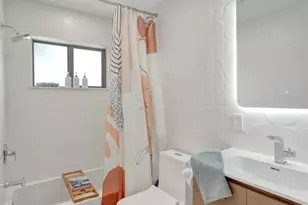 260 NW 36th St, Boca Raton, FL 33431 - Photo 17