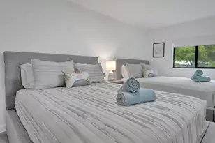 260 NW 36th St, Boca Raton, FL 33431 - Photo 23